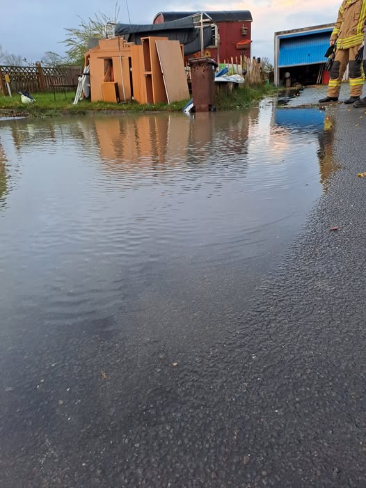 Straße unter Wasser